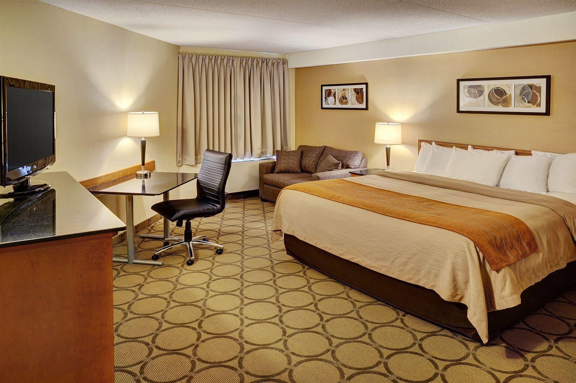 Comfort Inn Тіммінс Екстер'єр фото